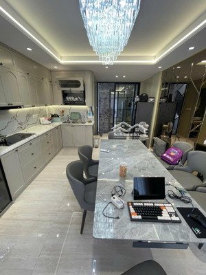 chính chủ bán chung cư đội cấn - ba đình - nhà đẹp thoáng. khu vực vip 3 ngủ - 3 vs