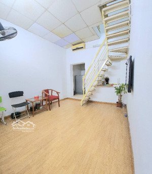 hiếm - kiếm đâu ra - tập thể nhỏ tiền - phố cổ - nhà đẹp 2 ngủ - đủ công năng - vài bước ra hồ