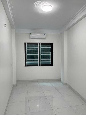 siêu đẹp xây mới 3tỷ9 cầu giấy ngõ 3 gác thông tứ phía giao dịch nhanh