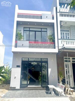 Giá 4 tỷ 268 triệu ( thương lượng) NHÀ TRỆT LẦU XÂY MỚI FULL NỘI THẤT - ĐƯỜNG 7A KHU DÂN CƯ VĂN HOÁ TÂY ĐÔ