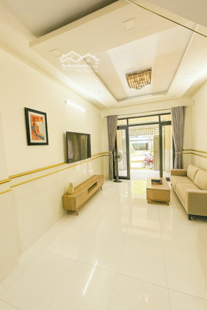 bán nhà mặt tiền quận 12, gần song hành tham lương, khu vực sầm uất, 3 tầng btct, 4x18m, nhỉnh 9 tỷ