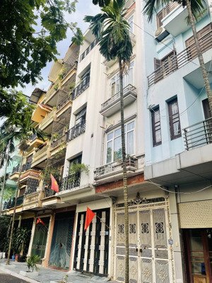 phân lô ô tô tránh trung tâm cầu giấy - phạm tuấn tài .. 48m xây 6 tầng kd văn phòng 22 tỷ 8