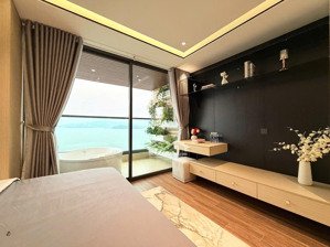 siêu phẩm căn hộ view trực diện biển nội thất cao cấp nghỉ dưỡng hoặc cho thuê giá tốt