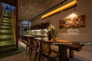 bán nhà 226/ lê văn sỹ, q.tân bình, diện tích: 4.5 x 25m. kết cấu: 1 hầm 1 trệt 5 lầu st giá 28 tỷ