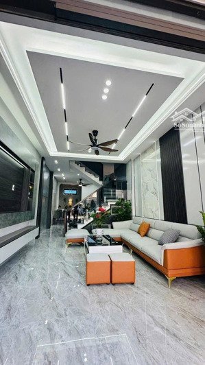 bán nhà mỹ đình 55m/ 5t/ mt 5m/ 6 ngủ /9x tỷ. ngõ nông rộng thoáng sáng - sát mặt phố ô tô