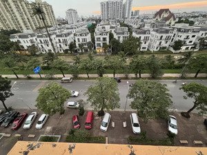 hiếm duy nhất 1 căn hộ khu n017 căn góc mặt phố view vinhomes toàn cảnh 96.5m2 full đồ 2 ngủ 2wc