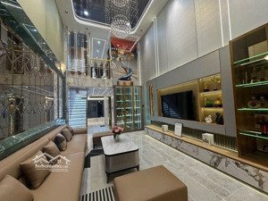 nhà phố 6 tầng lê đức thọ,100m2 (4x20)6pn,7wc, nội thất sang sịn,ô tô ngủ trong nhà,giá chỉ 13,8t