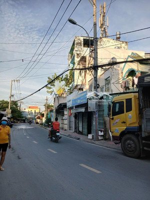 mặt tiền trung chánh - nhà 2 tầng - dt: 96m2 - đường 12m thông nguyễn ảnh thủ - tô ký - song hành.