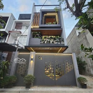 bán nhà 2 tầng quận 1, giá chào 5 tỷ hơn, 50m2 có shr sang tên lh em ngay kẻo mất