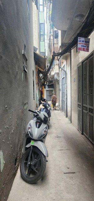 bán nhà đội cấn ba đình dt 80m x 2t x mt 7m giá 14,3 tỷ có thương lượng