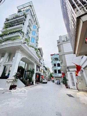 lô góc - ngõ ô tô tránh - mỹ đình - 8 tầng + 1 hầm - 36 phòng dòng tiền 250tr/tháng full nội thất