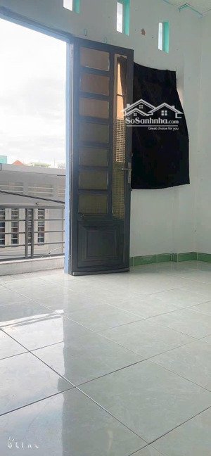 chuyển công tác bán gấp nhà lê văn sung, phường 6 quận 6 giá 3 tỷ 860