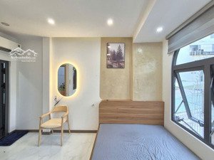 nhà đẹp bước vào là muốn mua 3 tầng 2 phòng ngủ nở hậu