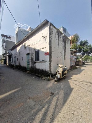 bán đất vũ đình tụng, long biên, 60m2, mt 5m, giá 11.6 tỷ, lô góc ô tô thông, gần trường học