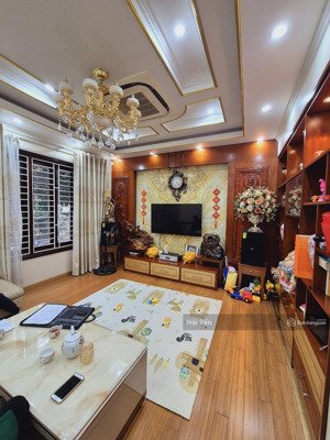 chính chủ bán nhà lạc long quân - cầu giấy 44m2 x 4 tầng, ô tô 20m, giá 9,85 tỷ