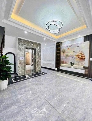 cực sốc! 2 thoáng phố yên lãng, thang máy xịn, ngõ nông 15m ra ô tô, nhà dân xây, dt 39m2 * 6t