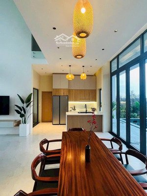 cho thuê biệt thự view biển rất chill, đường nguyễn hữu an, có hồ bơi