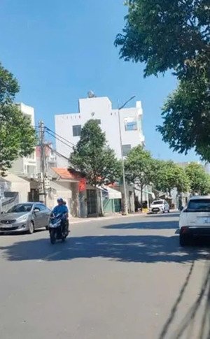 chủ ket tiền cần bán nhà 1 t 2 l mặt tiền đường bình giã p.8, tp. vũng tàu giá chỉ 25 còn bớt