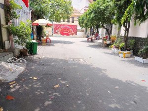 bán nhà hxh 10m nguyễn gia trí ,8x18m tiện xây chdc vp giá 28,5 tỷ