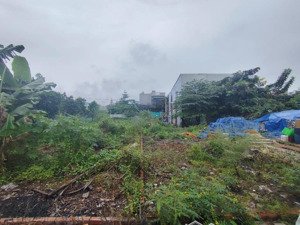 đất mặt tiền bờ sông đường thạnh lộc 47 p. thạnh lộc, quận.12 dt 56m(5,2mx12m) hẻm 8m 3,2tỷ.