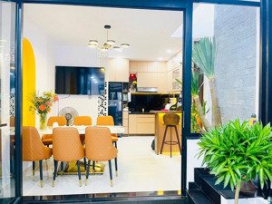 bán nhà mai dịch - hồ tùng mậu 40m2, 5 tầng công năng tối ưu, 3 bước đến đại học thương mại