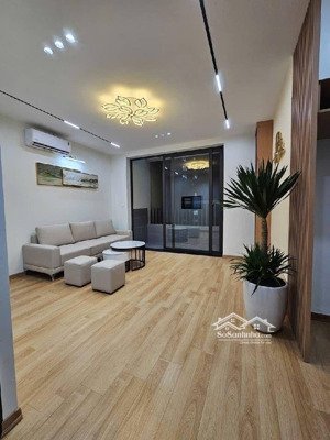 bán căn hộ a2 kim giang, thanh xuân, 70m2, 6.5 tỷ, 2 ngủ, 2 vs, sổ đỏ, full nội thất đẹp.