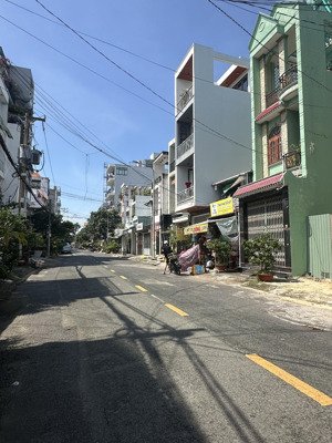 mặt tiền khu vip phú thọ hoà, 61m2, 4 tầng, đường 12m thông, chỉ 8.5 tỷ