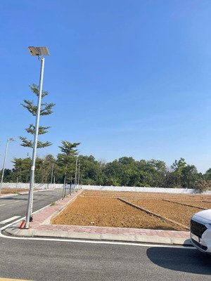 chỉ 3,97 tỷ lô đất 100m mặt tiền 6,5m tại phú cát hòa lạc chỉ 5 phút tới khu cnc hòa lạc