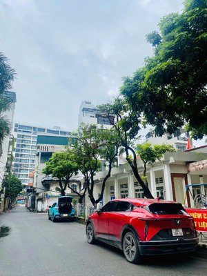 mặt phố phạm khắc quảng, view hồ - kinh doanh cà phê view hồ chill. thông số vàng; mt 8m, cực hiếm