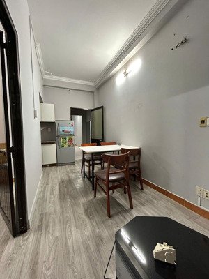 cho thuê phòng 1pn 1pk thang máy cửa sổ lớn nội thất mới ngay đường nguyễn thượng hiền quận 10