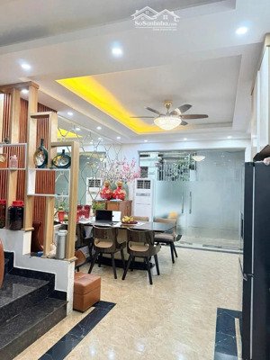 bán nhà đường lê lai 50,5m², 4 tầng, 12.3 tỷ, ngõ 4m trải nhựa , ô chờ thang máy, 3 mặt thoáng