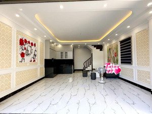bán nhà lô góc, thang máy, phúc lợi, dt: 48,5m2, 6 tầng, giá 8,x tỷ
