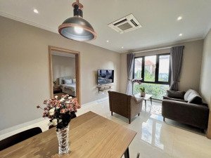 căn hộ 1pn tách bếp cửa sổ trời thoáng mát-full nội thất-ngay sân bay tân sơn nhất-tân bình