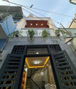 nhà bán q8 p5 bùi minh trực tặng full nội thất - 30m2 - trệt 1 lầu - nhà mới đẹp ở ngay đón noel.