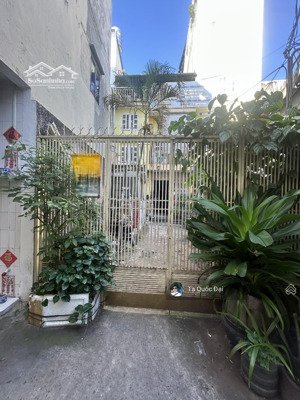 quận 3 - lý thái tổ - căn hộ dịch vụ - 190m2 - dòng tiền 100tr/th - 25 tỷ!