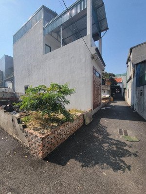 bán đất đức thượng 43m đẹp vuông ngõ 3m giá chỉ 9x triệu/m