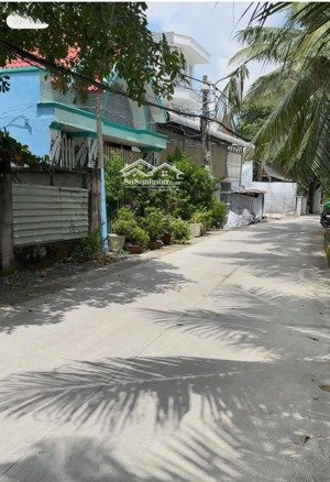 bán gấp 1233m2 (1033m2 thổ cư)đất mt đường tl 52 - giá 13.5 tỷ