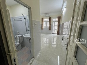 cho thuê phòng trọ 1pn, 4 triệu, 18m2 tại 68/68 đường đồng nai, phường 15, quận 10, hcm