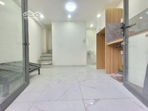 nhà cc vi bằng chỉ 1.25 tỷ cách mặt tiền nơ trang long chỉ vài căn hàng siêu hiếm