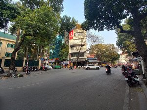 mặt phố trần phú hoàn kiếm, 3 thoáng, 6 tầng thang máy, kinh doanh sầm uất, chỉ 52 tỷ