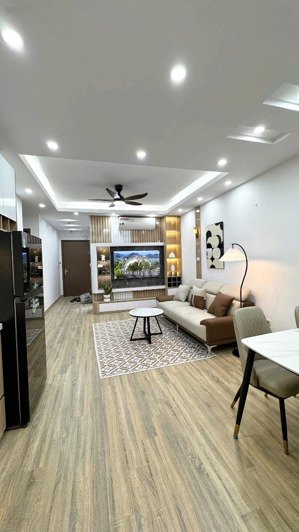 hiếm chung cư hh linh đàm 73m 3 ngủ tầng trung đẹp