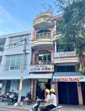 a869. bán nhà 4 tầng mặt tiền tháp bà trung tâm du lịch sầm uất - 3 tỷ 980