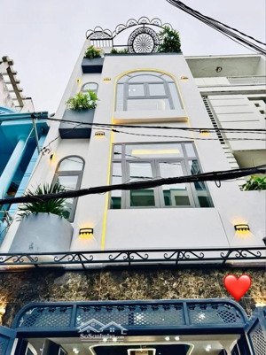 bán gấp nhà đ.nguyễn trãi-q.5,giá 3tỷ8/77,22m2.đang cho thuê 20tr/tháng,gần bệnh viện nguyễn trãi