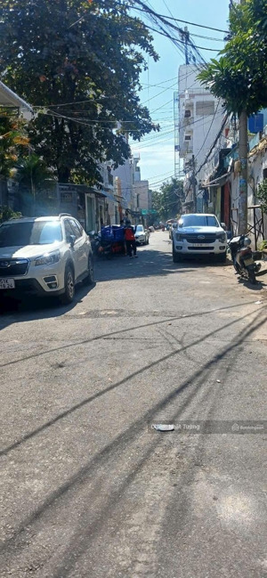 nhà bán hẻm 8m thông tứ tung, 3 tầng, 4,2m x 14m, khu vip lê văn quới, giá hơn 6ty xíu