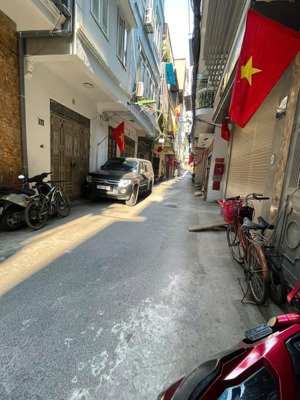 chính chủ bán ko ký sàn, đường phân lô ô tô tránh kinh doanh, nguyễn xiển 35m2 3 tầng nhỉnh 10 tỷ