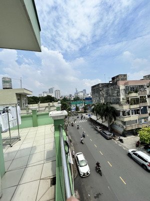 (siêu rẻ)hxh bùi thị xuân, p5 tân bình gần sân bay nhà đẹp 4 tầng ngang vip 5m dài 22m 