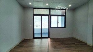 phố hiếm nhà bán nguyễn thị định- mặt tiền rộng thoáng - ở ngay.