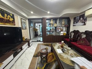 giá hiếm phố vũ tông phan thanh xuân vài bước chân ra phố ba gác đỗ cửa 40m2*5t giá nhỉnh 10 tỷ