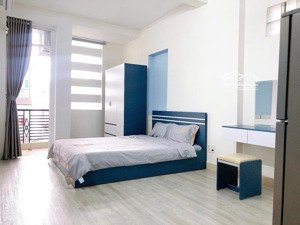 cho thuê phòng full nội thất bancol ngay chợ tân định_nhà thờ tân định_công viên lê văn tám