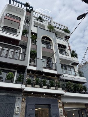 bán nhà riêng 6 tầng thang máy gần lotte mart, cityland gò vấp, giá cực chất